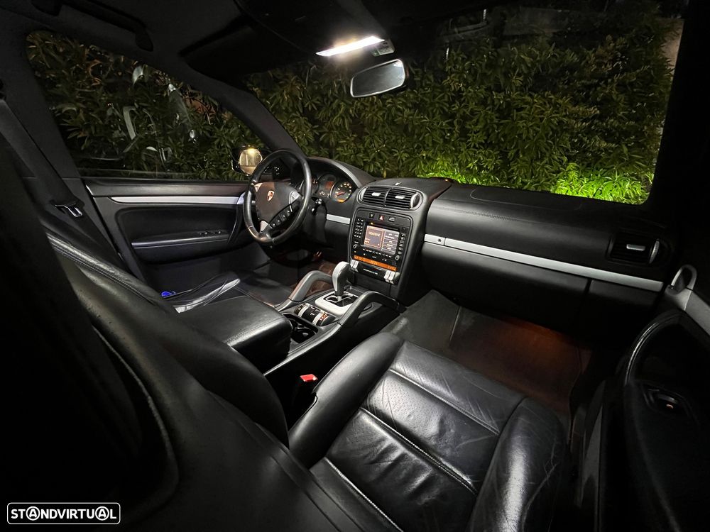 Porsche Cayenne Tiptronic - 4