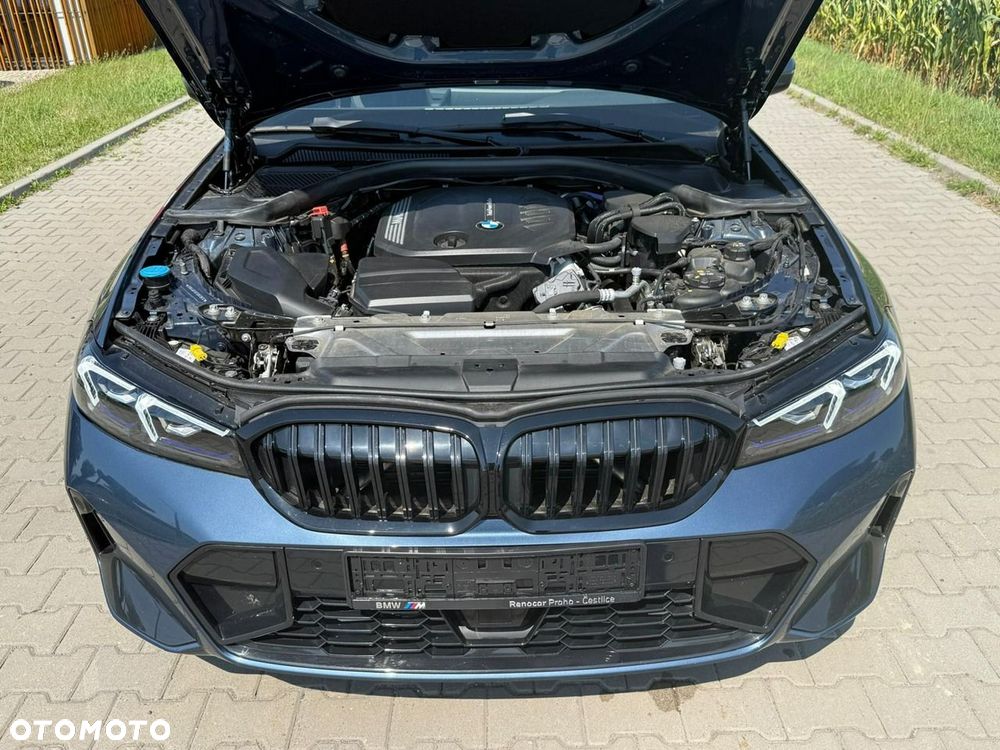 BMW Seria 3 320d xDrive mHEV M Sport - 10