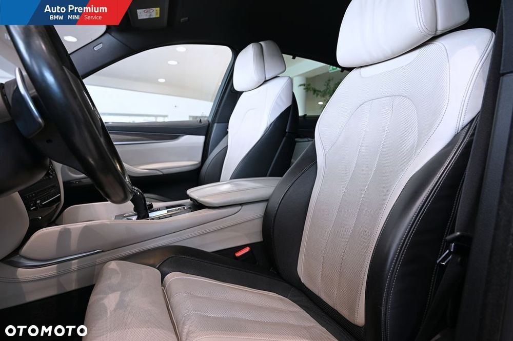 BMW X6 M50d - 12