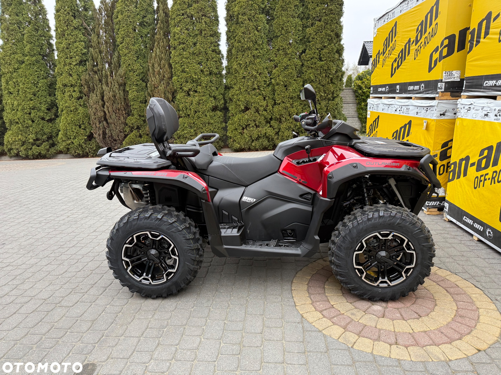 Can-Am Outlander Max