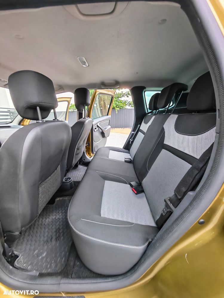 Dacia Duster 1.5 dCi 4x2 Prestige - 13