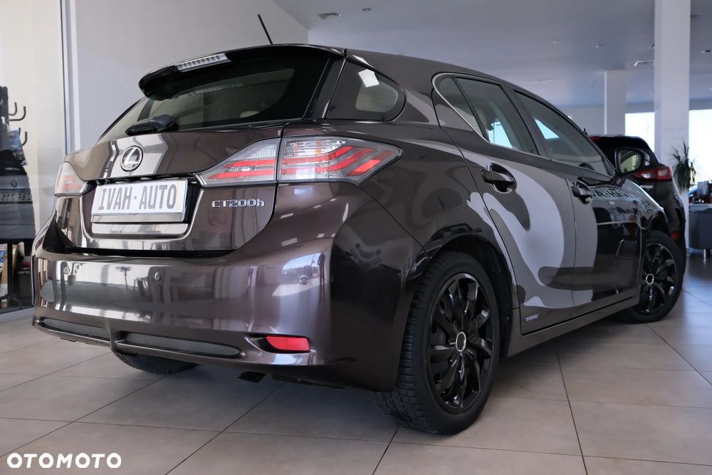 Lexus CT Impression Line - 16