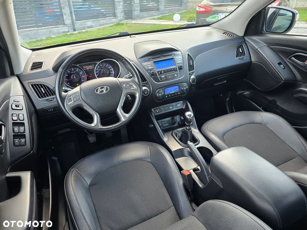 Hyundai ix35 1.6 2WD Style - 21