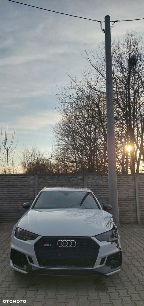 Audi RS4 Avant Avant quattro tiptronic - 10