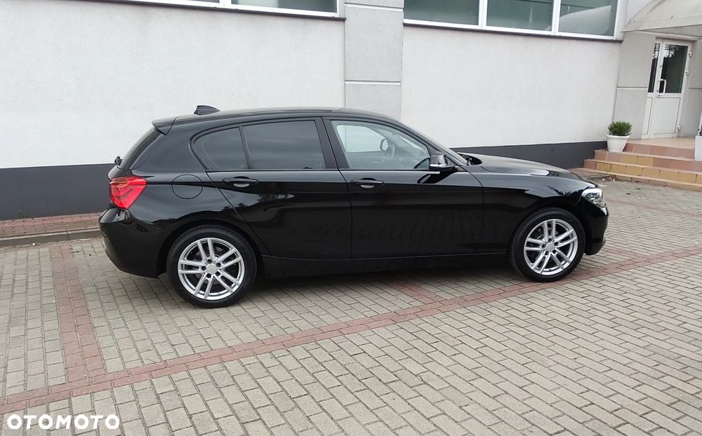 BMW Seria 1 120i Advantage - 8