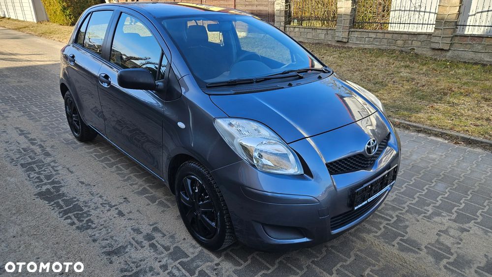 Toyota Yaris 1.0 Terra A/C - 2