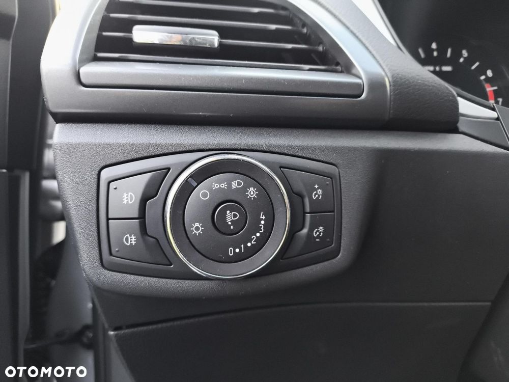 Ford Mondeo 1.5 EcoBoost Titanium - 17