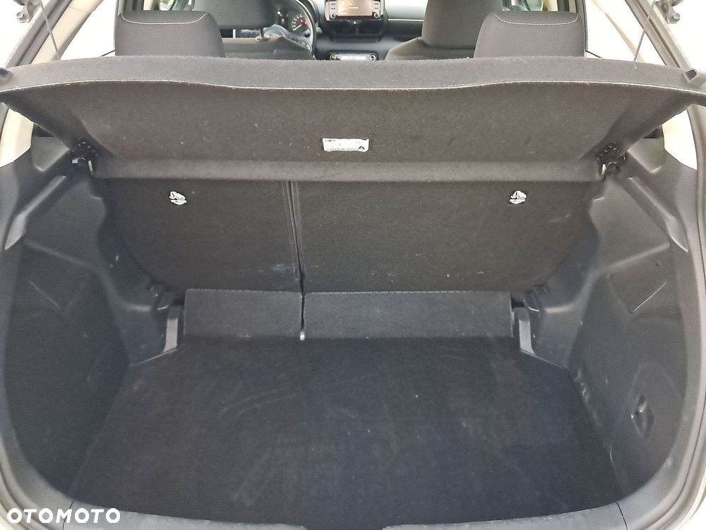 Toyota Yaris Hybrid 1.5 Comfort - 11