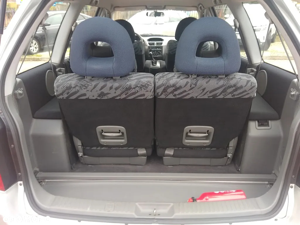 Mitsubishi Space Wagon 2.4 GDI Family - 18