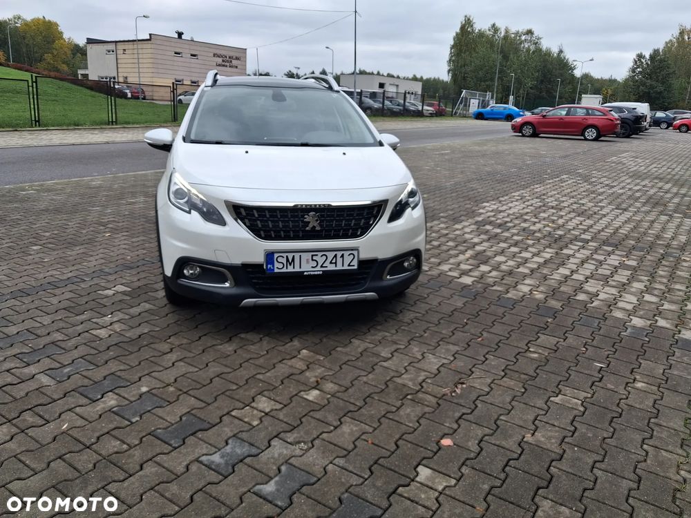 Peugeot 2008 - 10