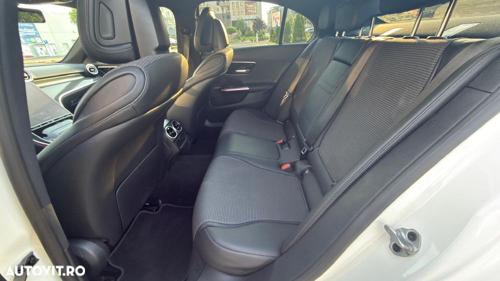 Mercedes-Benz C 200 4MATIC 9G-TRONIC - 11