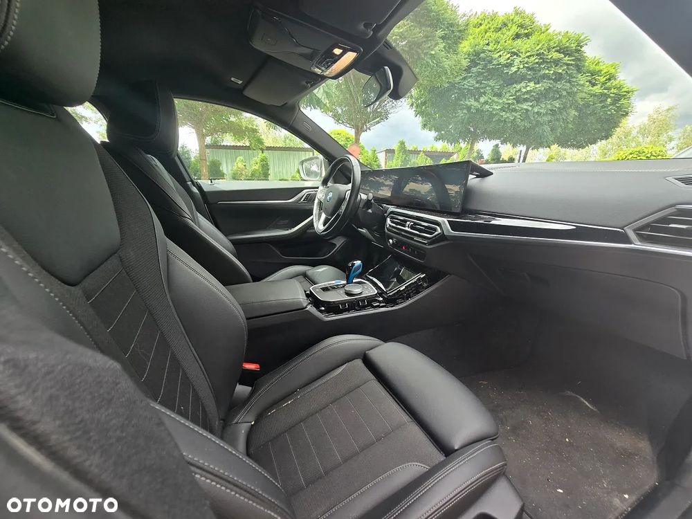 BMW i4 - 6