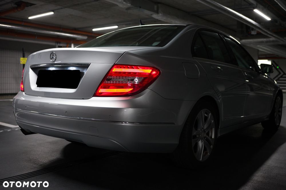 Mercedes-Benz Klasa C 180 7G-TRONIC - 8