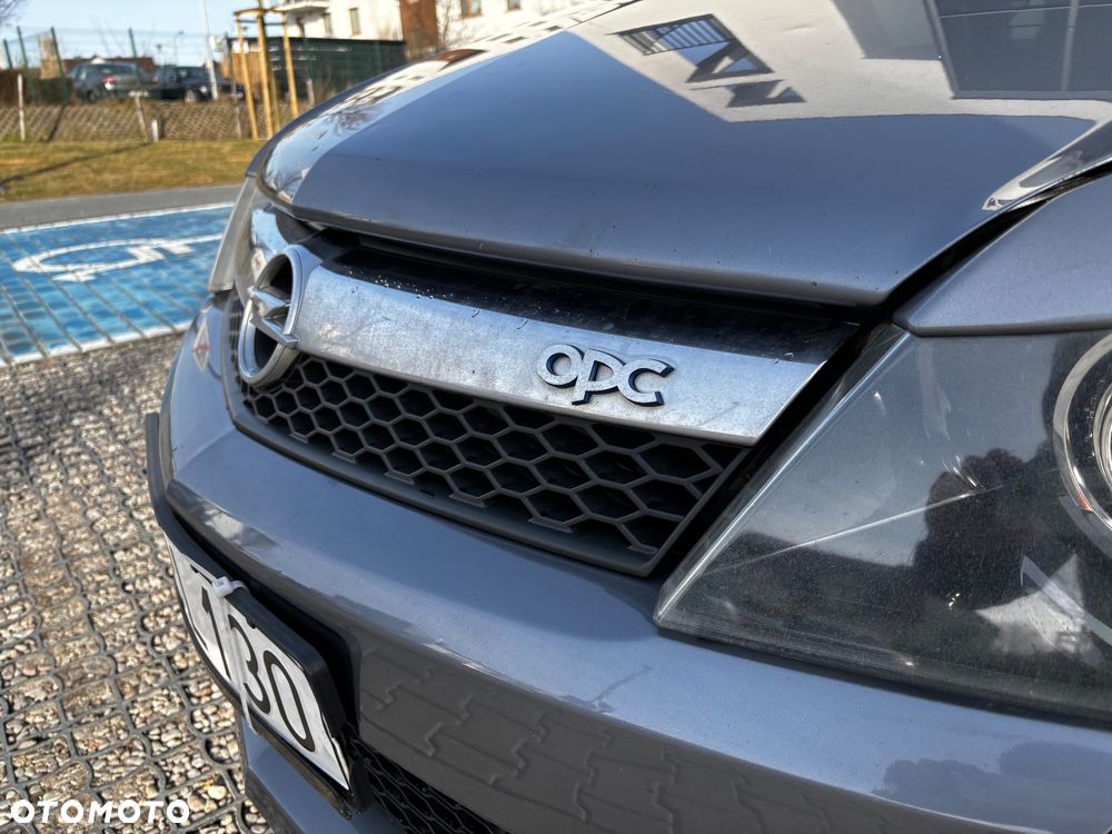 Opel Astra 2.0 T OPC - 12