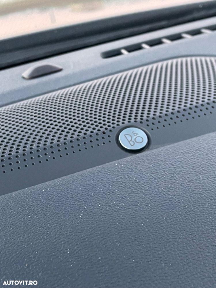 Ford Kuga 2.5 Duratec PHEV ST Line - 39