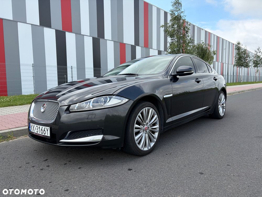 Jaguar XF 3.0 T AWD Luxury - 12