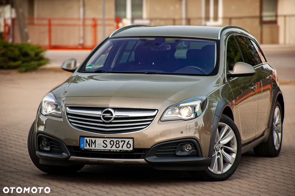 Opel Insignia - 12