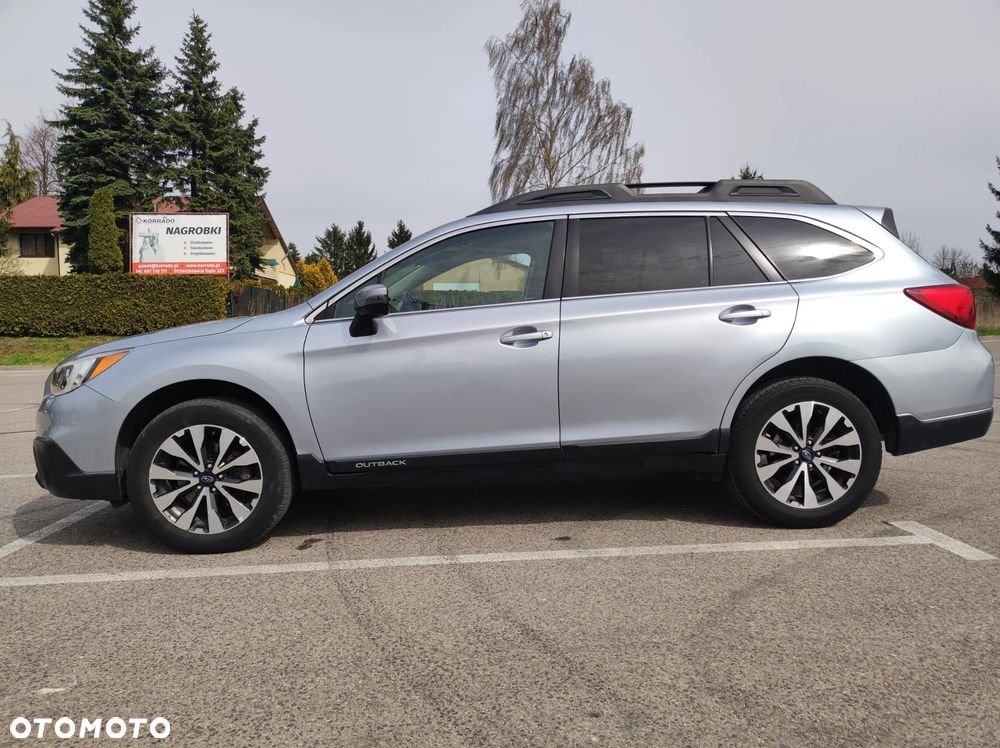 Subaru Outback 2.5i Exclusive - 10