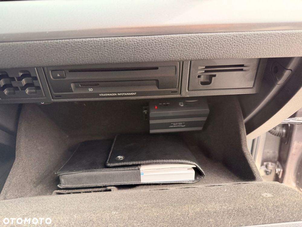 Volkswagen Golf 1.6 TDI BlueMotion Comfortline - 13