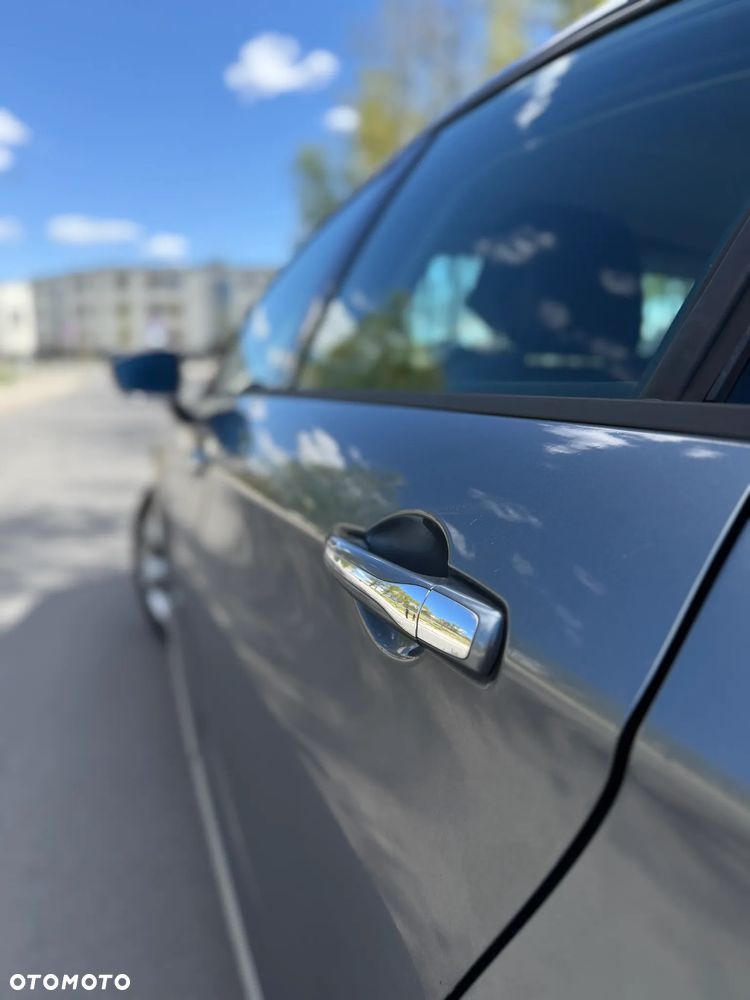 Citroën C5 1.6 HDi Attraction - 22