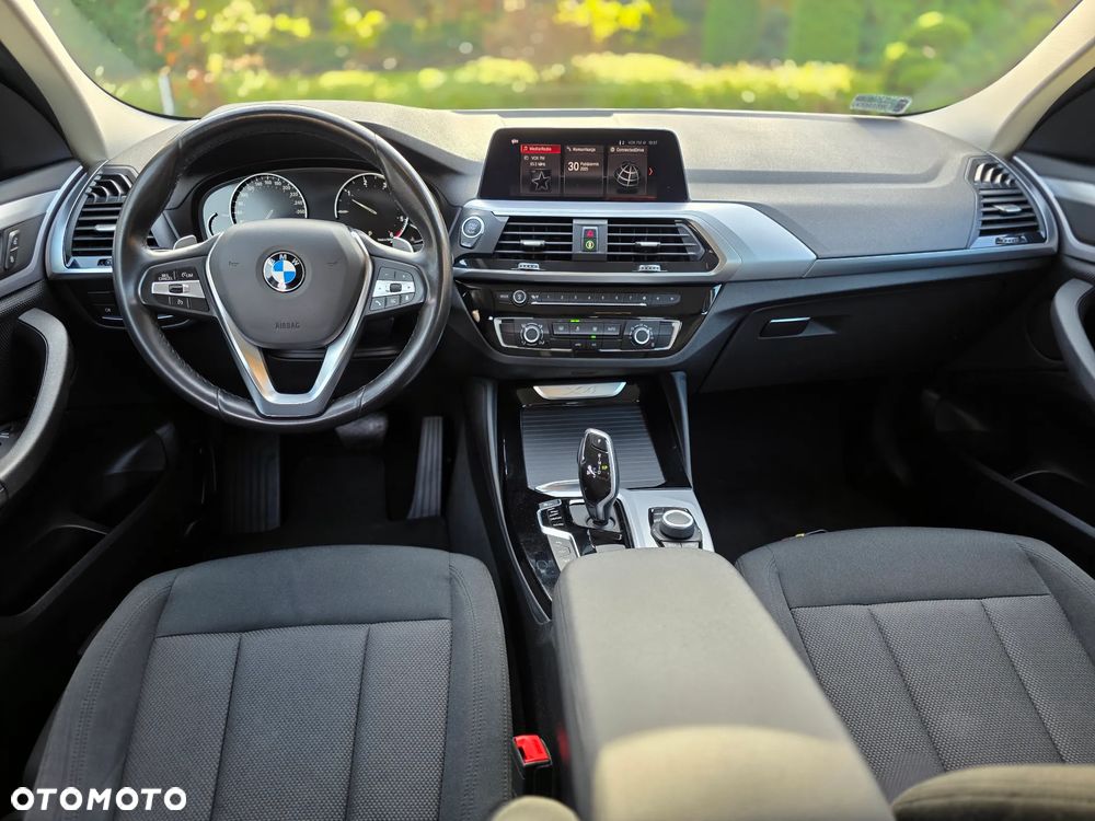 BMW X4 xDrive20d Business Edition sport - 24