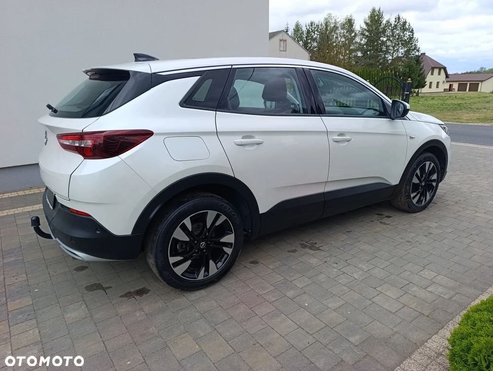 Opel Grandland X 1.2 T GPF Elegance S&S - 4