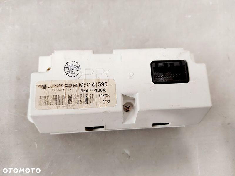 ENDEAVOR RADIO FABRYCZNE PANEL WYŚWIETLACZ ZESTAW - 7