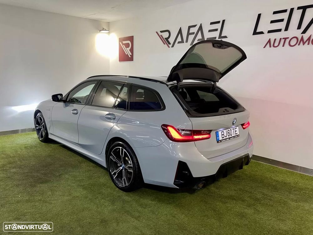 BMW 320 e Pack Desportivo M Auto - 40