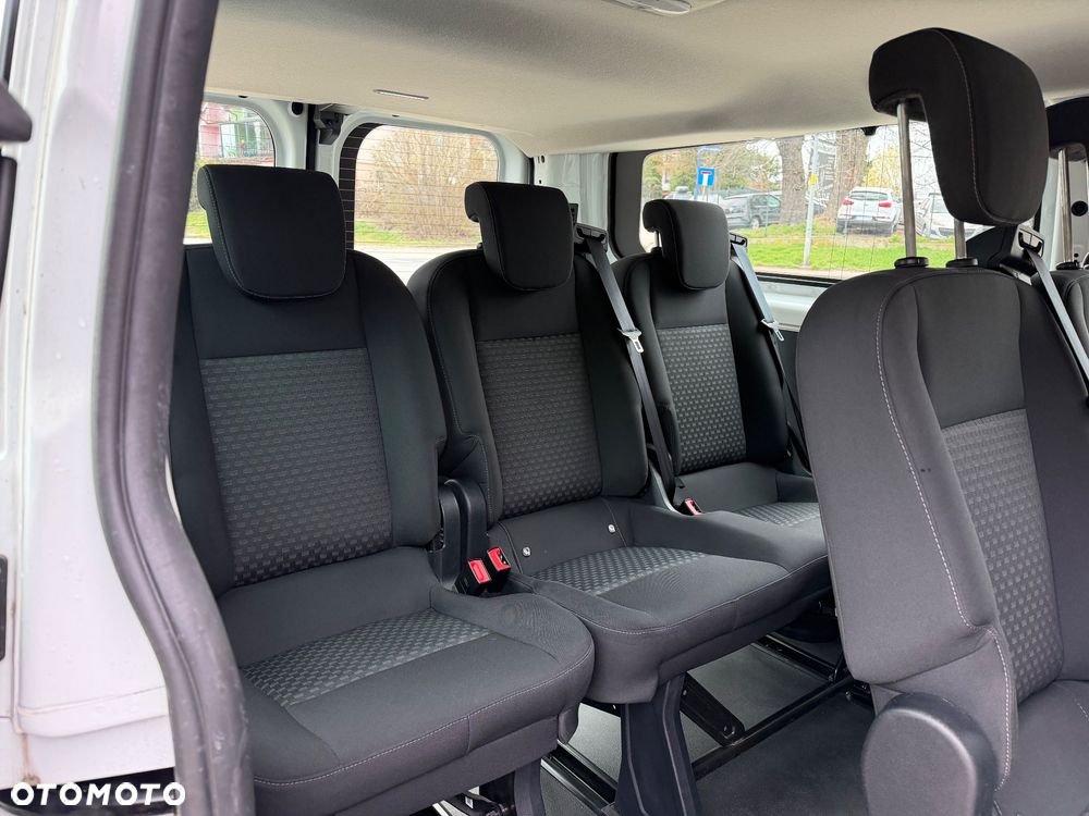 Ford Transit Custom - 28