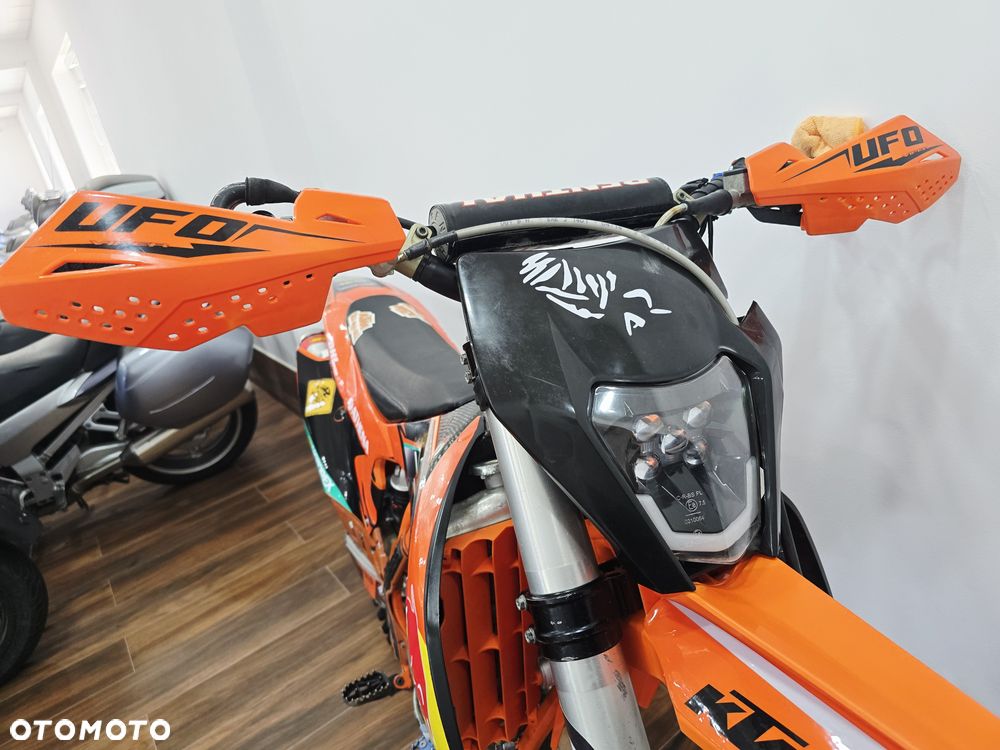 KTM SXF - 20
