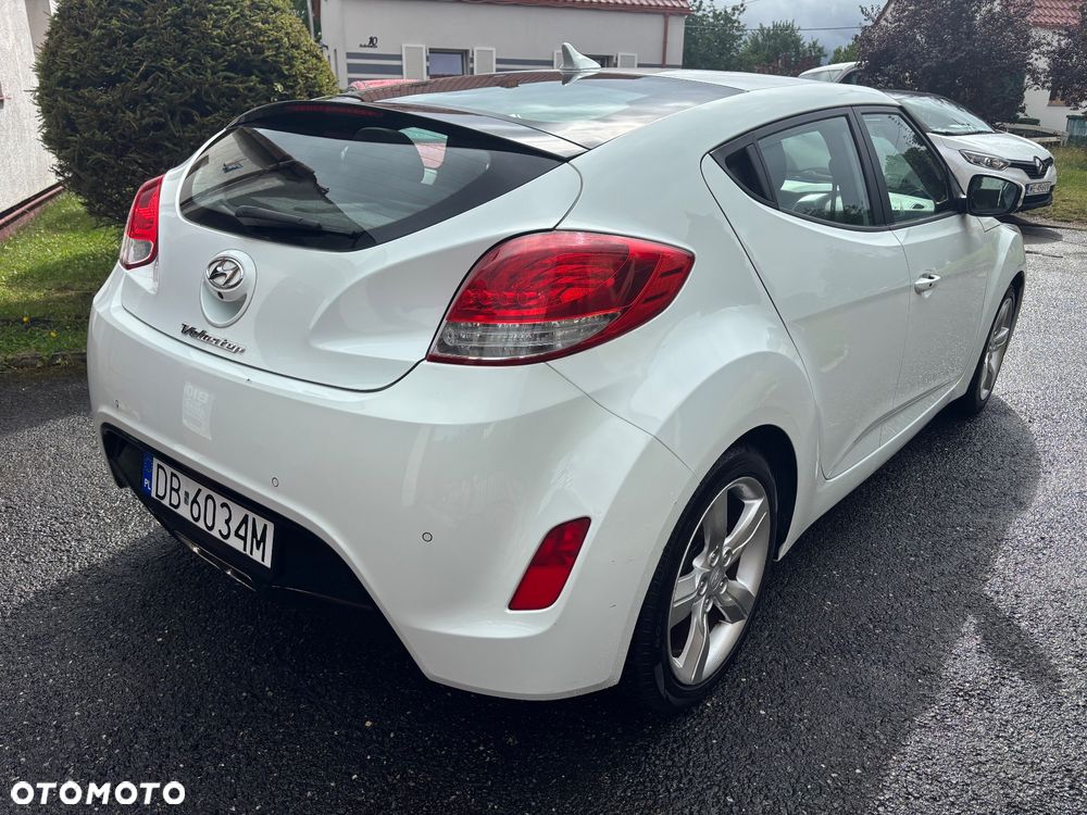Hyundai Veloster 1.6 GDI Style - 4