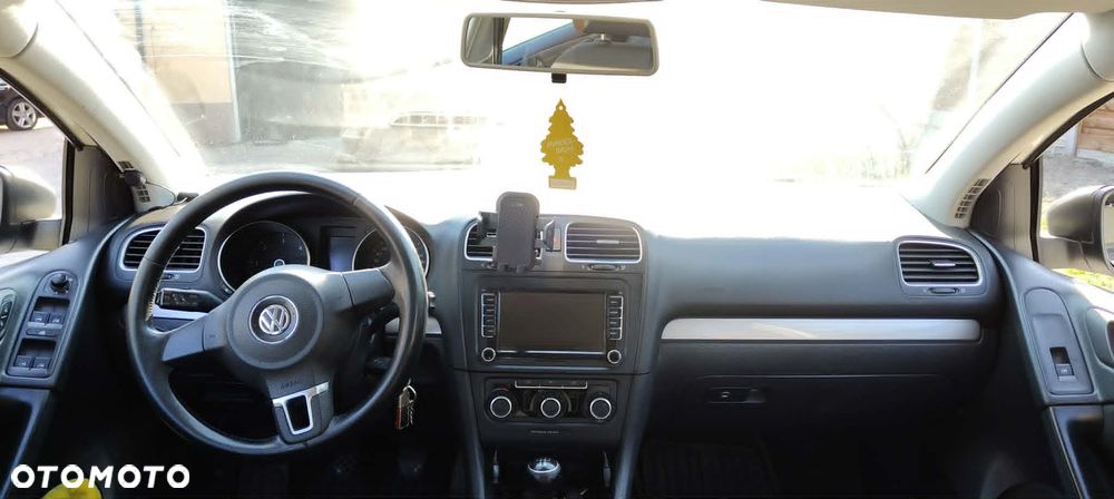 Volkswagen Golf 1.6 TDI DPF BlueMotion Technology Comfortline - 8