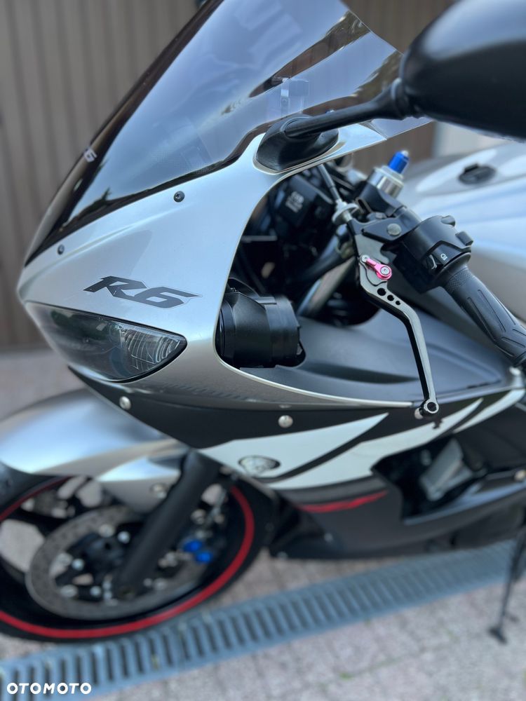 Yamaha R6 - 20