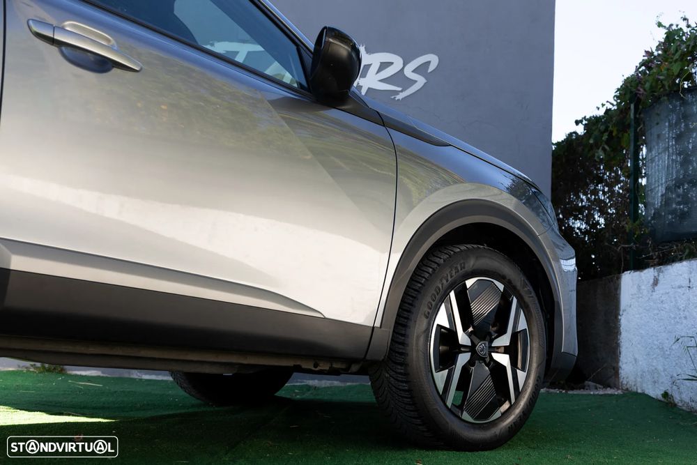 Peugeot 2008 1.2 PureTech Allure Pack - 32