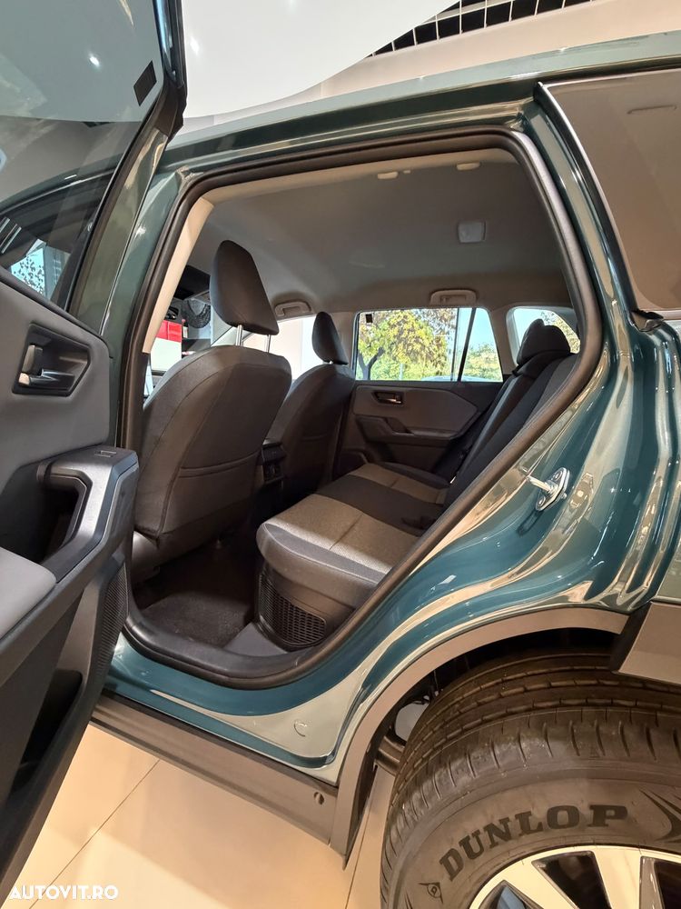 Toyota RAV4 - 9