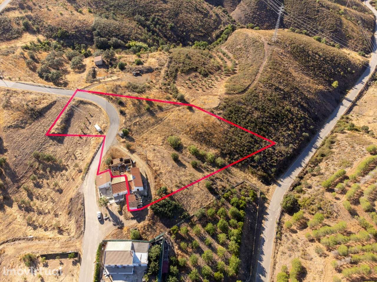 Moradia para remodelar  com terreno em Vale Andreu, Barragem do Belich - Grande imagem: 2/33