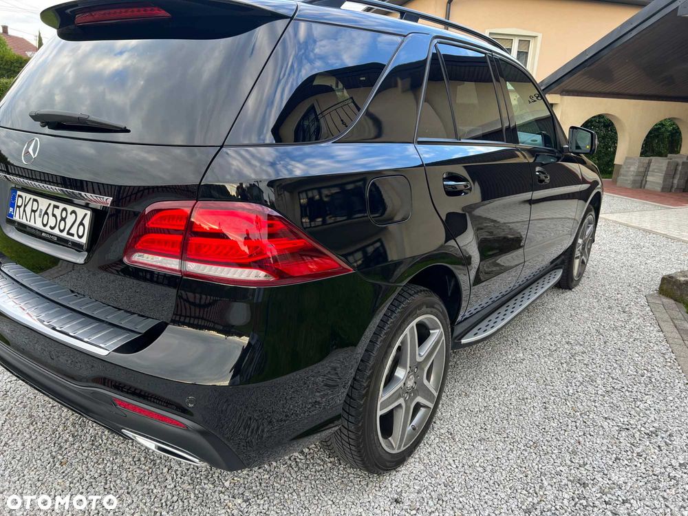 Mercedes-Benz GLE - 4