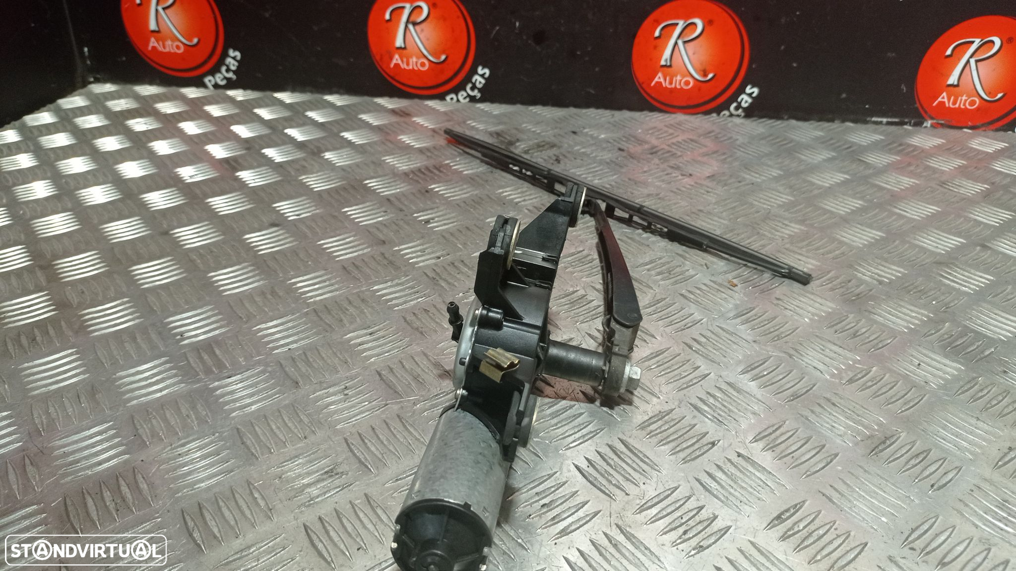Escovas Limpa Vidro Traseiro Audi A4 Avant (8D5, B5) - 4