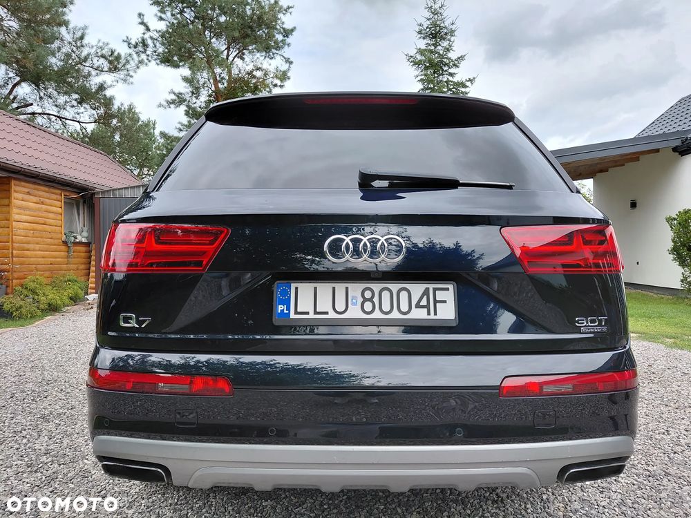 Audi Q7 - 8