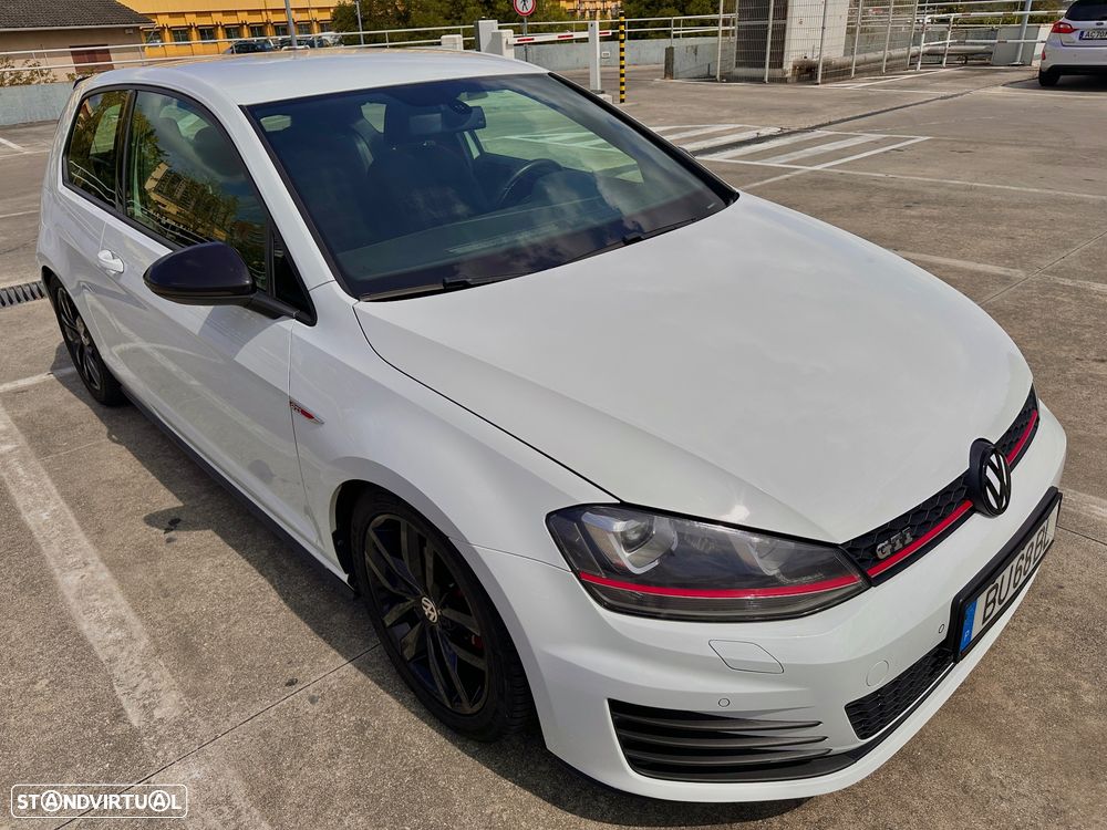 VW Golf GTI BlueMotion - 6