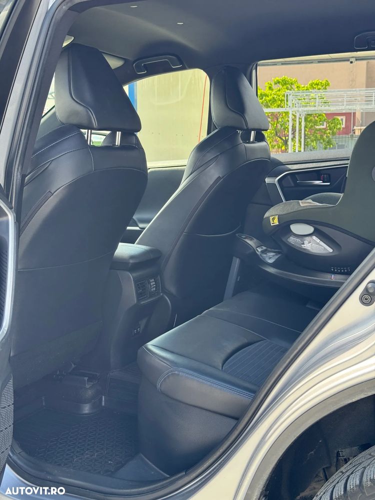 Toyota RAV4 2.5 VVT-iE 4x4 Exclusive - 8