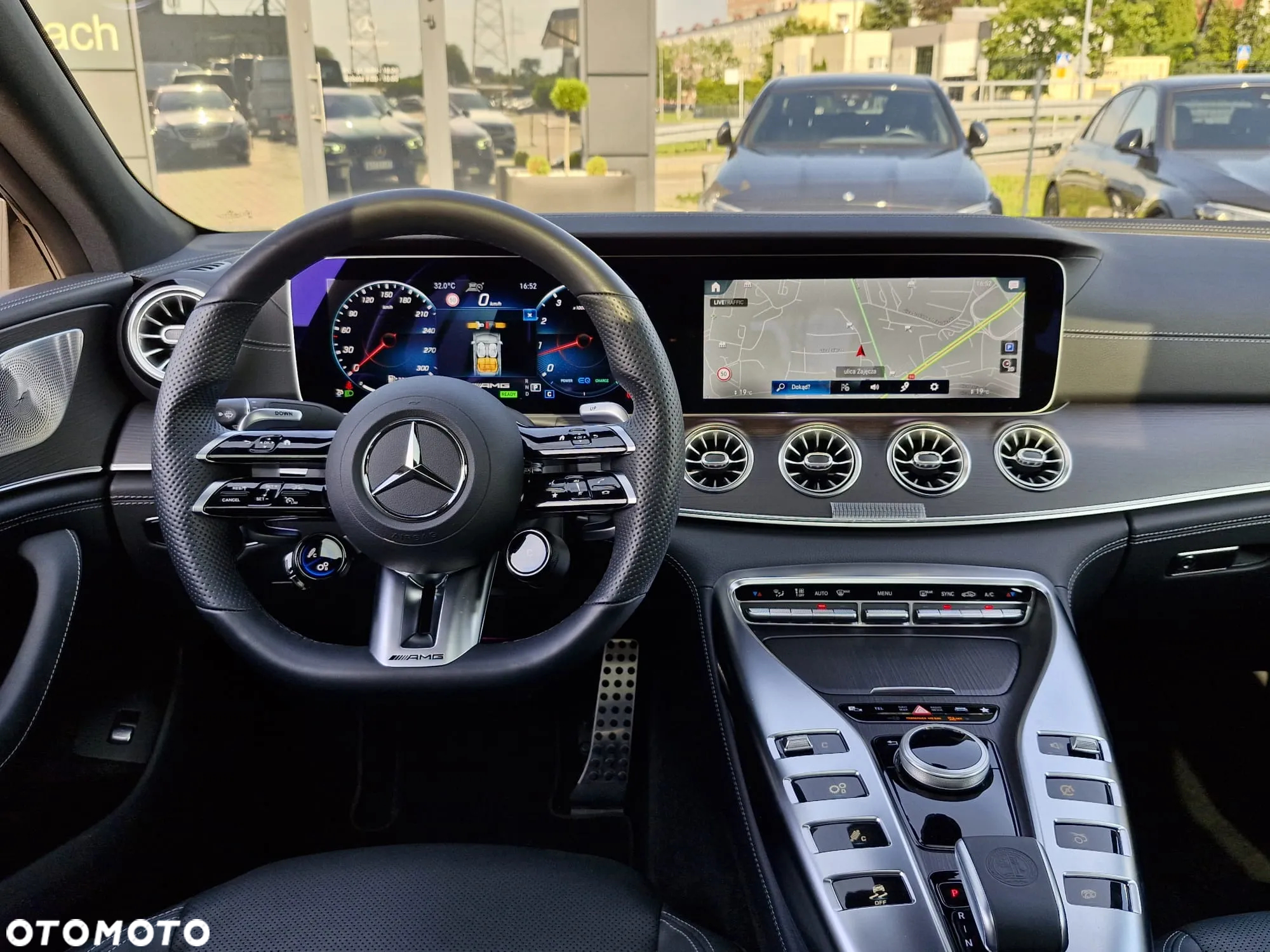 Mercedes-Benz AMG GT 43 4-Matic+ - 12