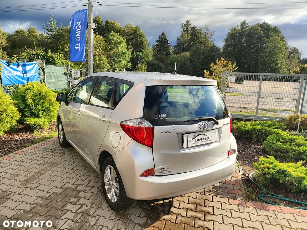 Toyota Verso S 1.33 VVT-i Cool - 10
