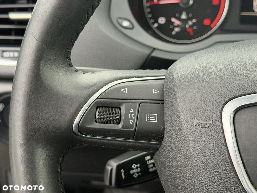 Audi Q3 2.0 TDI - 22