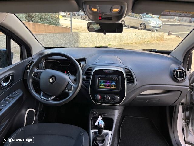 Renault Captur 0.9 TCE Exclusive - 28