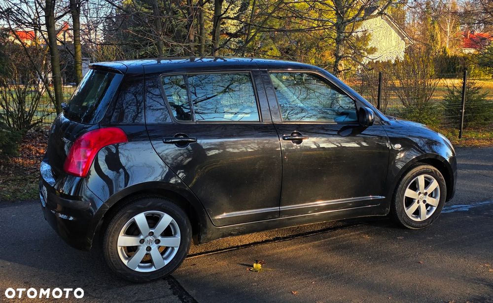 Suzuki Swift 1.3 Comfort dance - 12