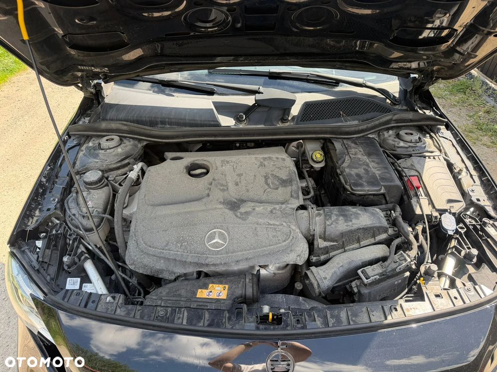 Mercedes-Benz GLA 250 4Matic 8G-DCT AMG Line - 30