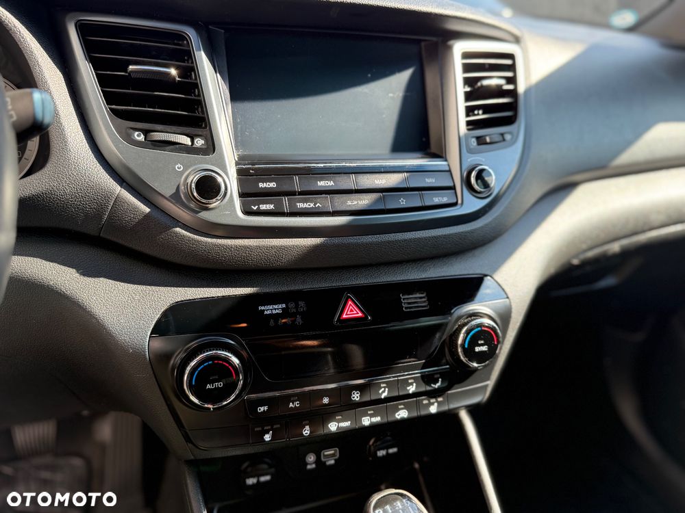 Hyundai Tucson blue 1.7 CRDi 2WD Passion - 11