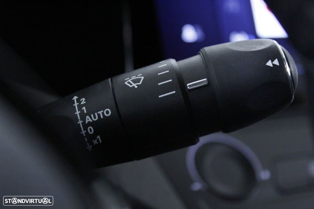 Peugeot 408 1.2 Hybrid Allure e-DCS6 - 26