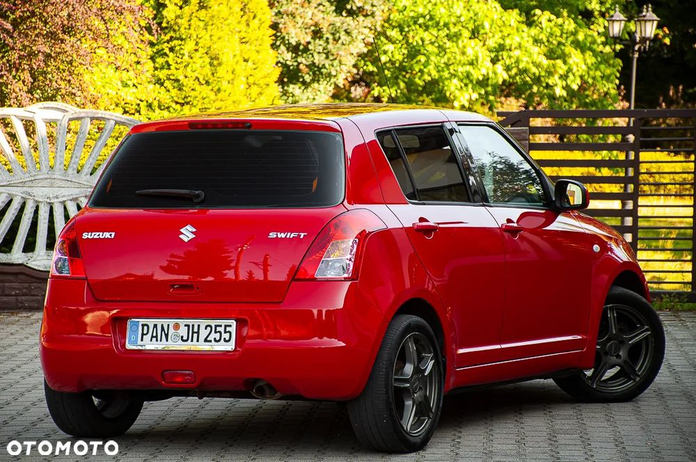 Suzuki Swift 1.3 Comfort - 23